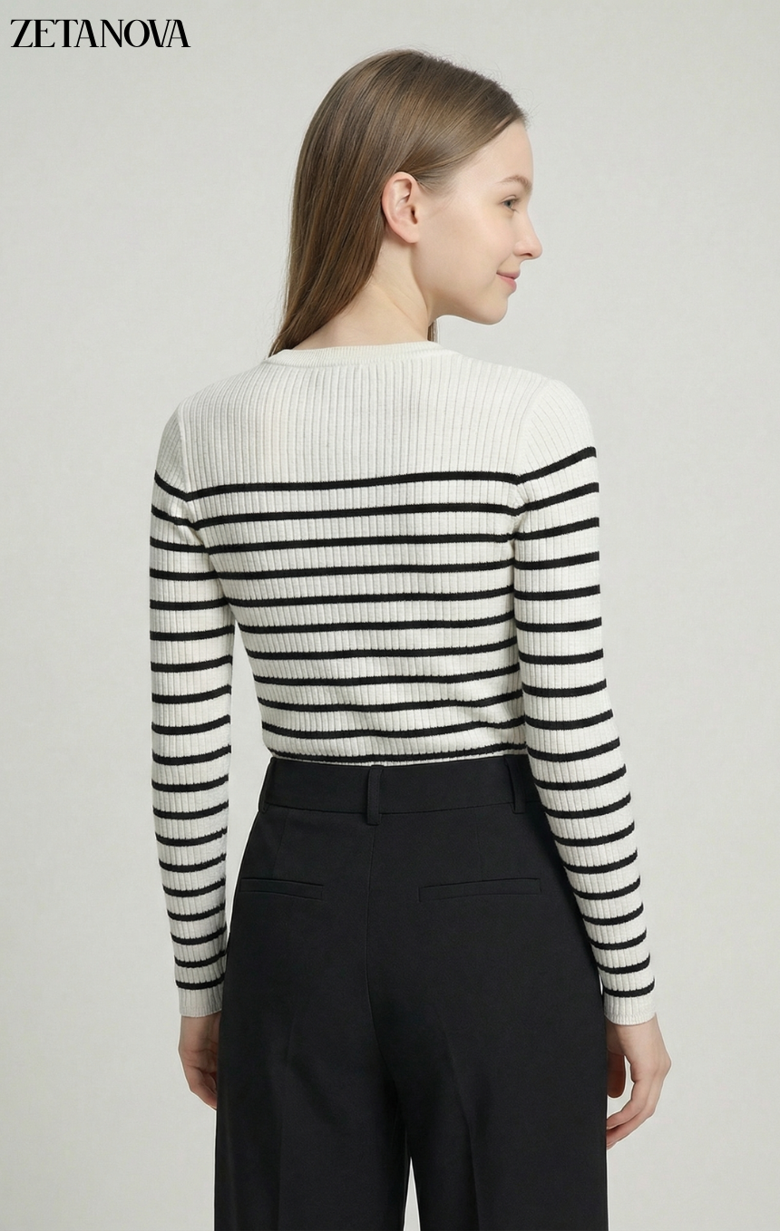 Maglia a Righe con Bottoni Eleganti